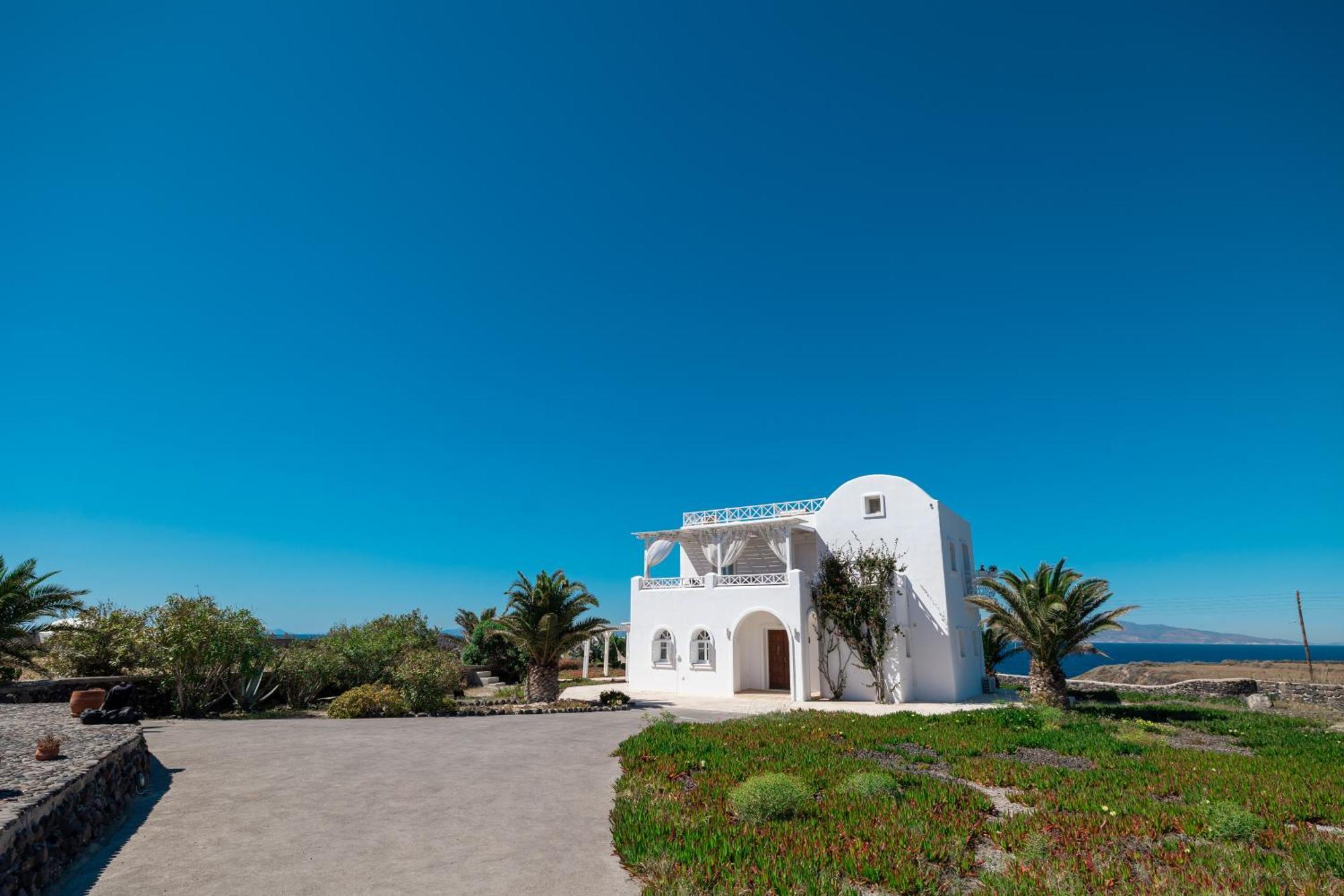 Oia Sunset Luxury Villa Exterior photo